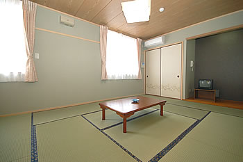 本館和室(12畳)